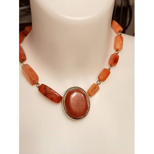 Collier Cornaline