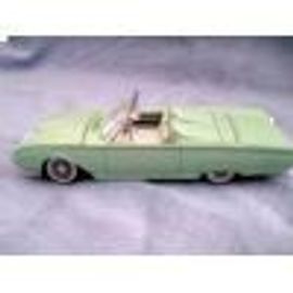 Ford Thunderbird 1963-Solido