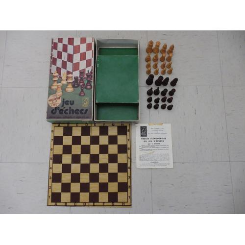 Jeu D'échecs Ancien Avec Pièces En Buis - Educo Super Jouet - Lardy International - Made In France