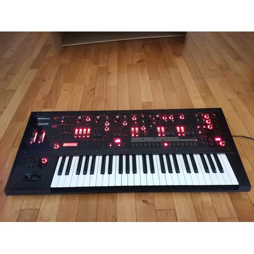 Vend Synthétiseur Roland Jdxa