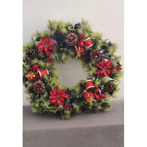 Couronne décorative en sapin artificiel et fleurs rouges marque Truffaut 