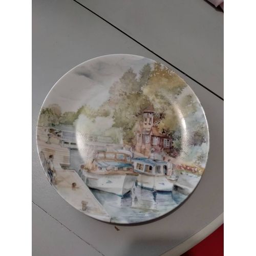 Assiette décorative murale