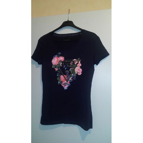 Tee Shirt Femme Taille M "Guess"