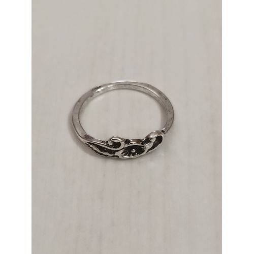 Bague Métal Argenté,Petite Fleur,Taille 16.56 Mm