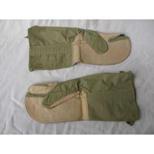 Ww2 Us Paire De Moufles Neuves Militaires Américaines Cuir Toile Taille Medium Référencé G.I. ( 39-45 ) Tbe