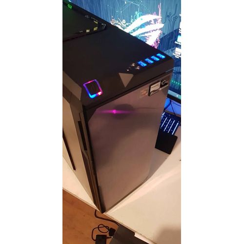 Pc Gamer AMD Ryzen 5 3400G - 4.2 Ghz - Ram 16 Go - SSD 250 Go + HDD 1.5 To