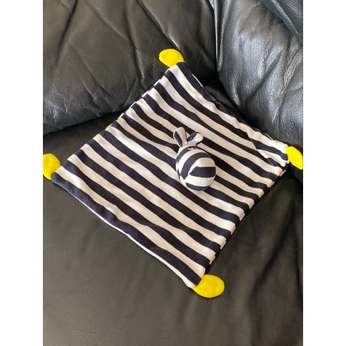 Doudou Peluche Zèbre Ikea  Plat Rayé Noir Et Blanc 30*30cm