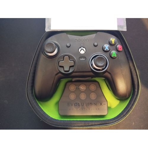 Manette Filaire Révolution X Pro Controller (Xbox, Pc)