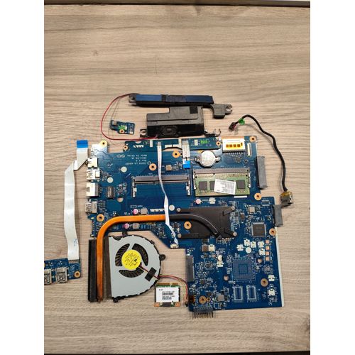 Carte mère PC portable HP 15