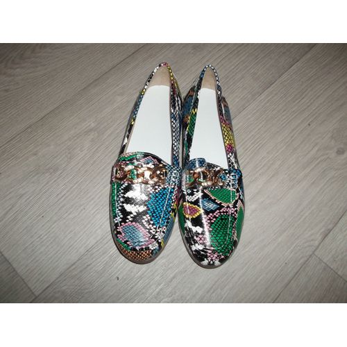 Mocassins Simili Cuir Écailles Multicolores Décos Dorées Strass 40 Neufs
