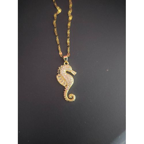 Collier Et Pendentif Hippocampe
