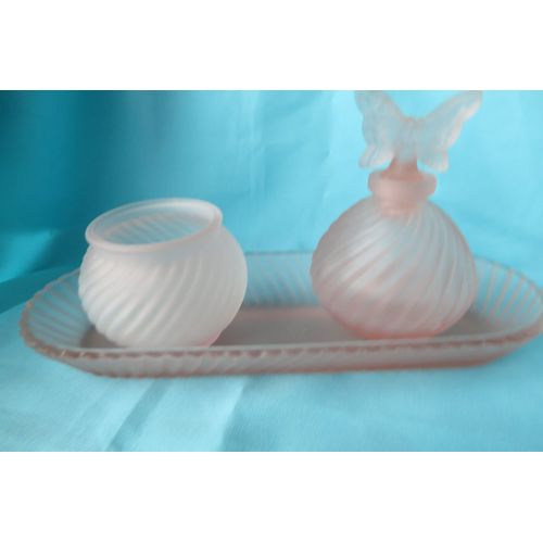 Ensemble set de salle de bain rétro en verre givré rose