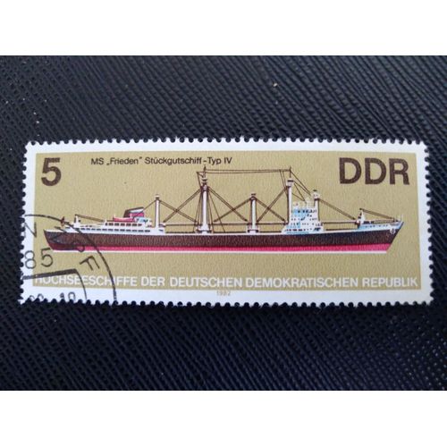 Timbre Allemagne / Rda Yt 2358 Navire Cargo Général 'peace' 1982 ( 9412 )
