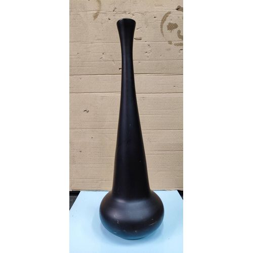 Vase en bois
