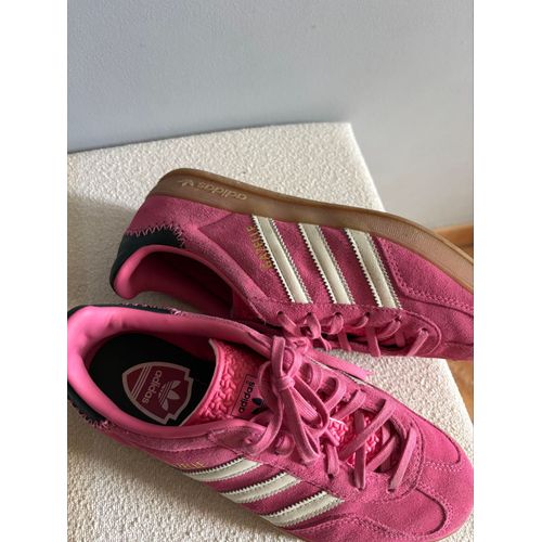 Gazelle Rose Basket - 38