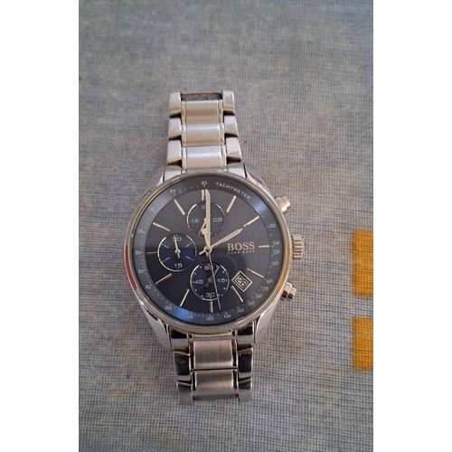 Montre Hugo Boss.