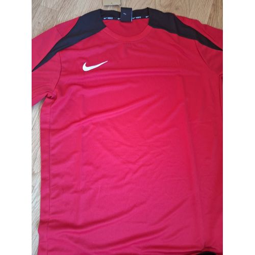Ensemble Nike Rouge