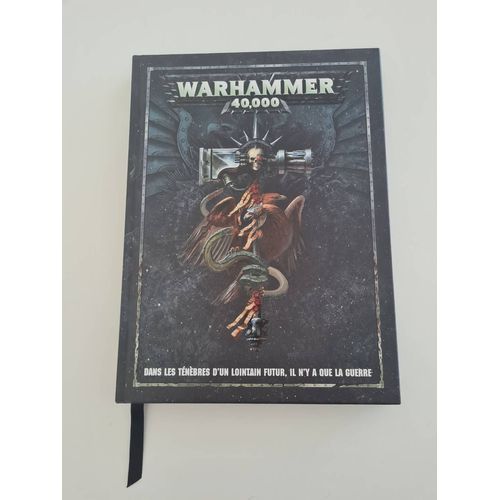 Warhammer 40.000 : Dans Les Ténèbres D'un Lointains Futur. Il N'y A Que La Guerre