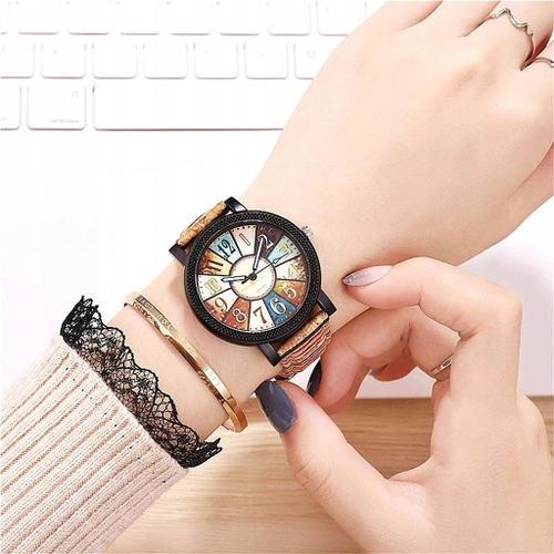 Montre Femme Avec Motif Arc-En-Ciel - Women's Watch Zw