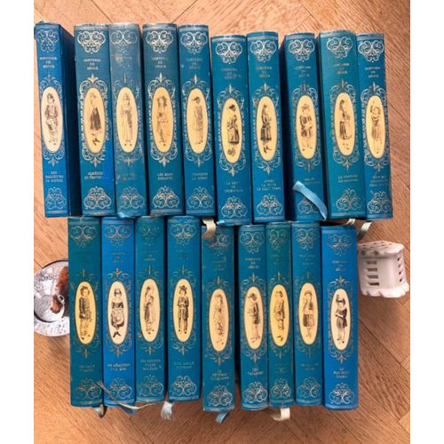 Lot 19 Volumes Anciens De La Comtesse De Ségur.