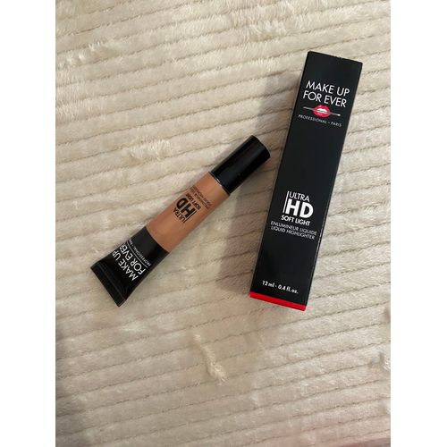 Make Up For Ever Ultra Hd Soft Light Enlumineur Liquide , Liquid Highlighter, Numero 40 12ml  