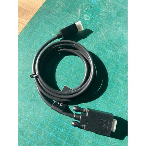 adaptateur Displayport vers VGA de 1.8m