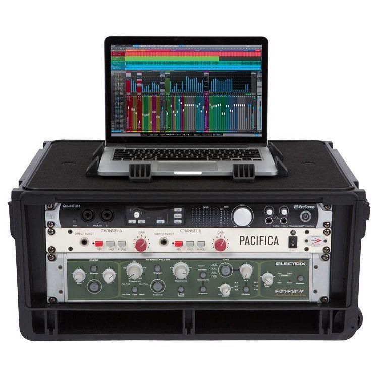 SKB 1SKB-iSF4U Studio Flyer Rack Case 4U - 6