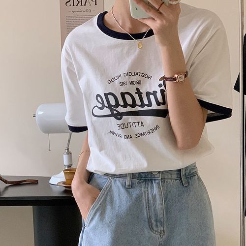 T-Shirt À Manches Courtes Et Col Rond Ample Pour Femme Avec Imprimé Lettre Et Coutures Contrastées De Couleur Rétro Américaine