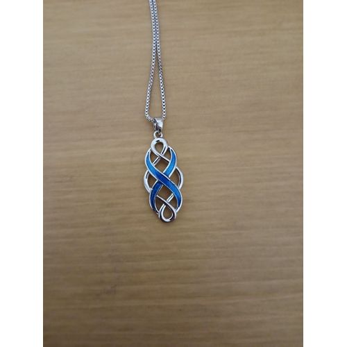 Collier En Pendentif Torsadé