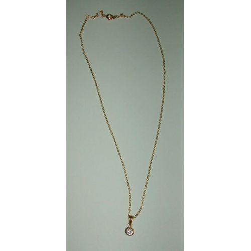 Collier Plaqué Or Avec Pierre En Décoration