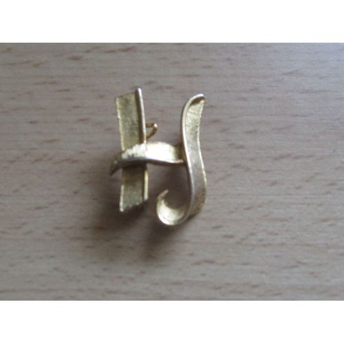 Broche