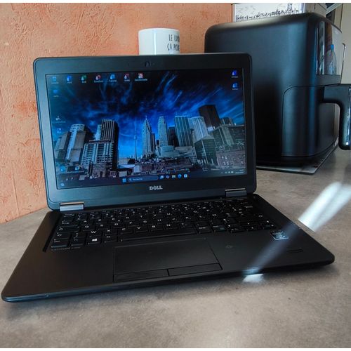 Dell Latitude E7250 - 12.5" Intel Core i7-5600U - 2.6 Ghz - Ram 16 Go - SSD 256 Go - Azerty - Windows 11 Pro
