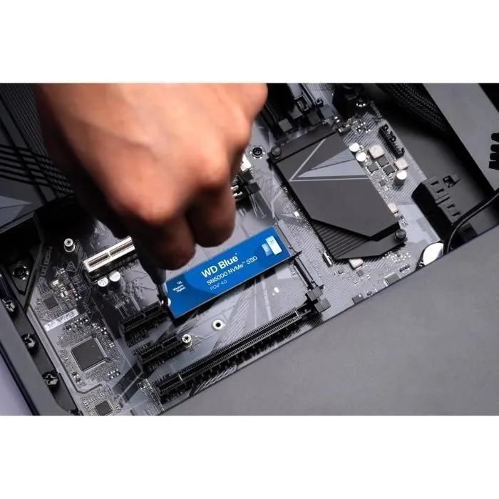 WD Blue SN5000 WDS200T4B0E-00CNZ0 - SSD - 2 To - interne - M.2 2280 - PCIe ... - 3