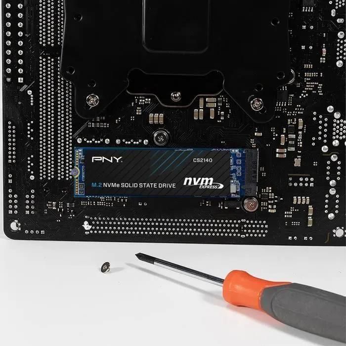 PNY CS2140 - SSD - 1 To - interne - M.2 2280 - PCIe 4.0 x4 (NVMe) - AES 256... - 2