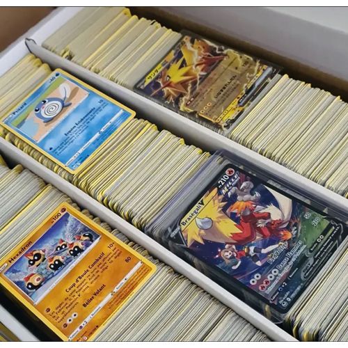 Lot De 100 Cartes Pokémon + 50 Cartes Brillantes
