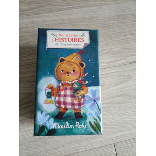 Coffret ''lanterne A Histoires 3 En 1'' Dès 3 Ans De Moulin Roty Comprenant 1 Projecteur D'histoires, D'ombres, Et Veilleuse