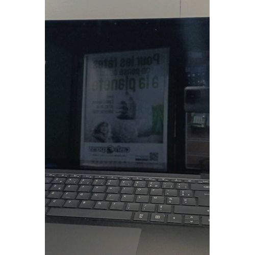 Microsoft 1868 - 14.5" Intel Core i7 - Ram 8 Go - DD 128 Go