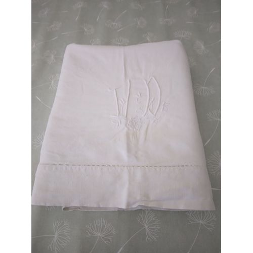 Drap Ancien Blanc Avec Monogramme