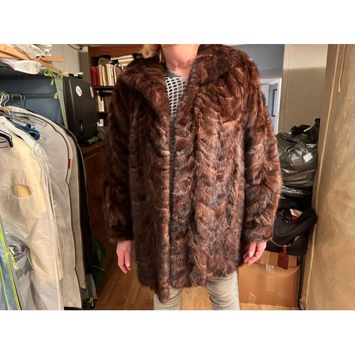 Veste 3/4 En Fourrure De Vison Kretzschmar À Lille Taille 44