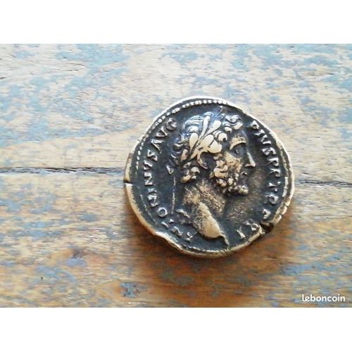 Sesterce Antonin Le Pieux Très Bel État 30 Mn De Diamètre Et 24.87 Grammes