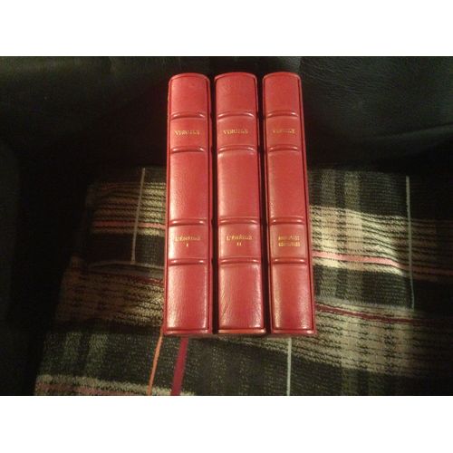 Virgile L Eneide I Et Ii,Les Bucoliques Et Les Géorgiques ,Union Latine D Édition