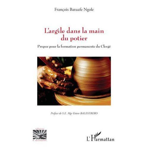 L'argile Dans La Main Du Potier