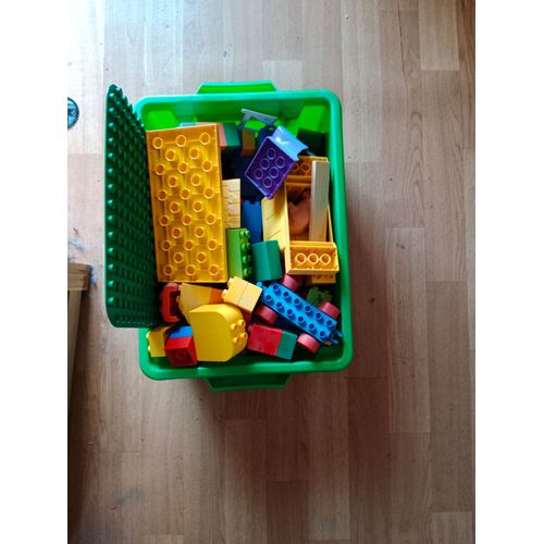 Boite de lego en vrac