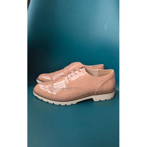 Derbies Beige Taille 38 Neufs