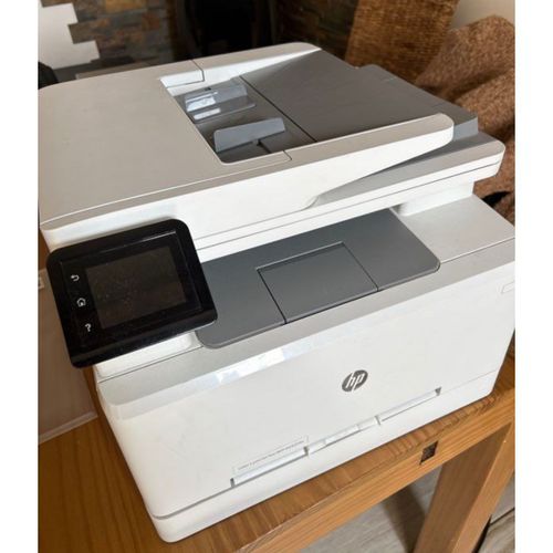 Imprimante hp coloré laser jet pro