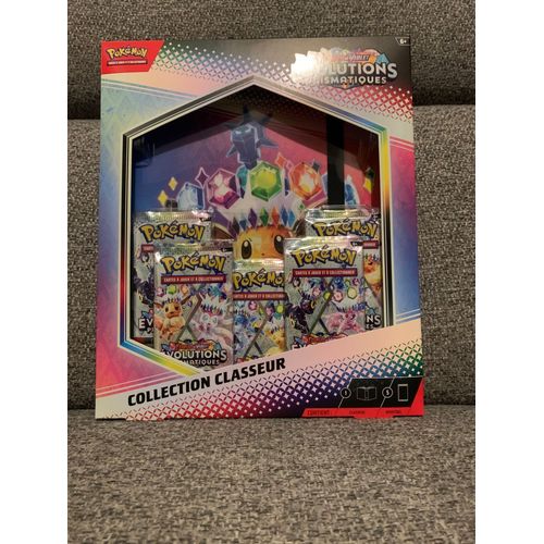 Coffret Classeur Pokemon 8.5 Evolutions Prysmatiques
