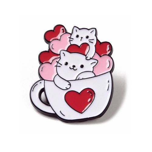 Pin's Chats Dans Une Tasse Et Coeurs