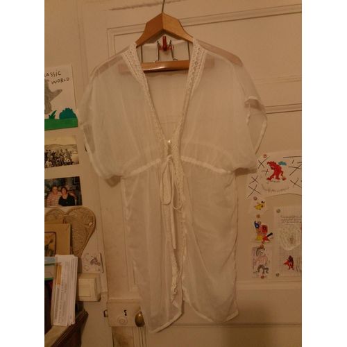 Robe De Chambre Blanche Translucide 40 L Out Of Swim.