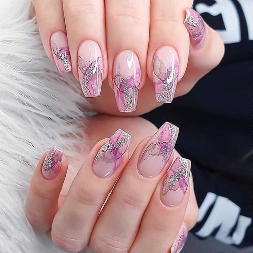 Moyenne Presse Sur Les Ongles Cercueil Faux Ongles Nude Faux Ongles Avec Paillettes Marbre Motifs Rayés Couverture Complète Stick On Ongles Acrylique Manucure Brillant B 