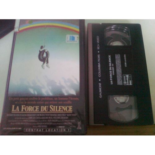 Cassette Vidéo Vhs - La Force Du Silence (Amazing Grace And Chuck) - Jamie Lee Curtis